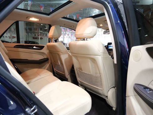 Used 2019 Mercedes-Benz GLE 400 4MATIC w/ Premium 1 Package image 25