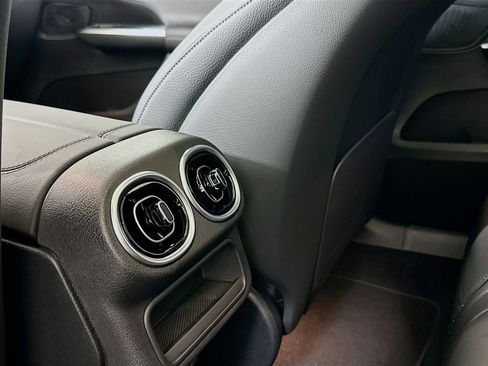 New 2026 Mercedes-Benz GLC 300 GLC 300 image 27