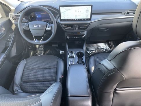 New 2026 Ford Escape SE image 11