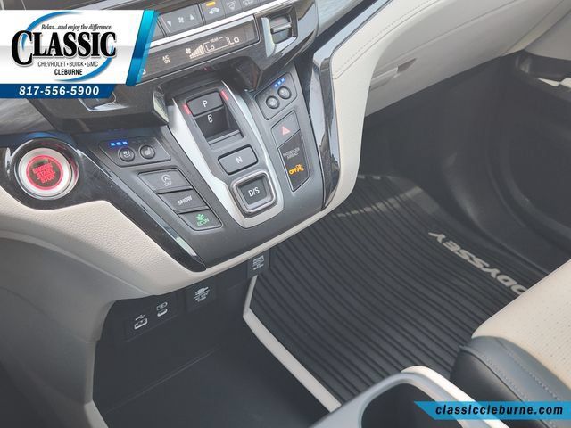 Used 2026 Honda Odyssey Elite image 21