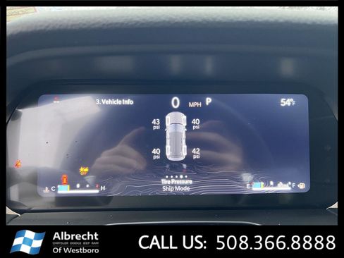 New 2025 Jeep Grand Cherokee Limited image 22