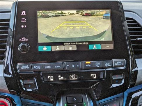 Used 2024 Honda Odyssey Touring image 13