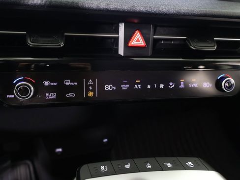 Used 2022 Kia EV6 Wind w/ Wind Technology Package image 54