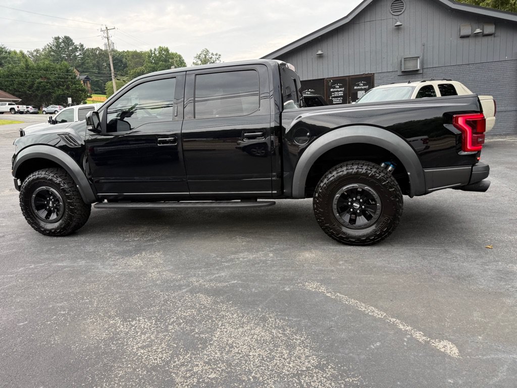 Used 2017 Ford F150 Raptor w/ Equipment Group 802A Luxury AWD/4WD image 27