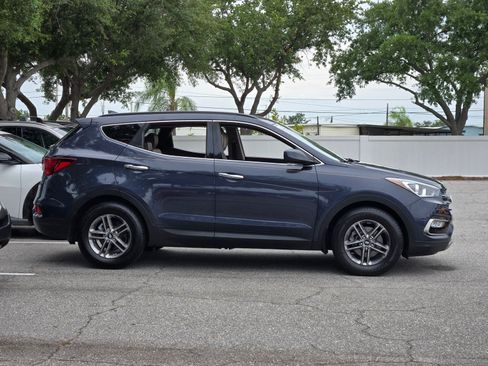 Used 2017 Hyundai Santa Fe Sport FWD image 7