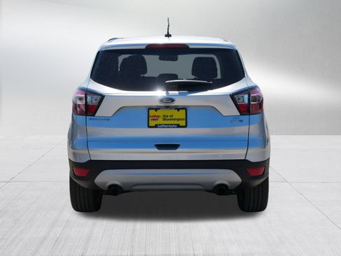 Used 2017 Ford Escape SE AWD/4WD image 6