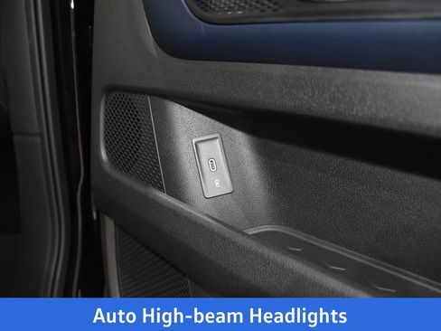 New 2025 Volkswagen ID. Buzz Pro S image 22