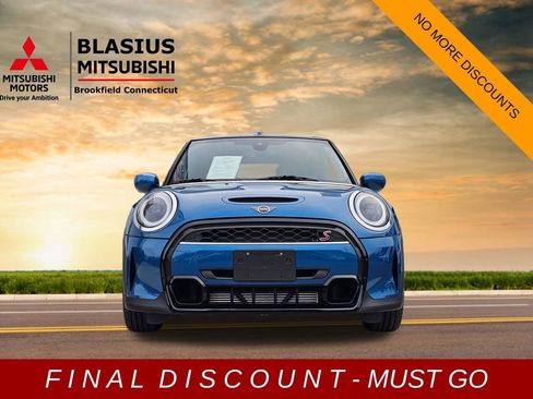 Used 2023 MINI Cooper S image 3