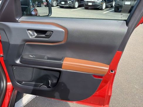 Used 2023 Ford Bronco Sport Outer Banks image 11