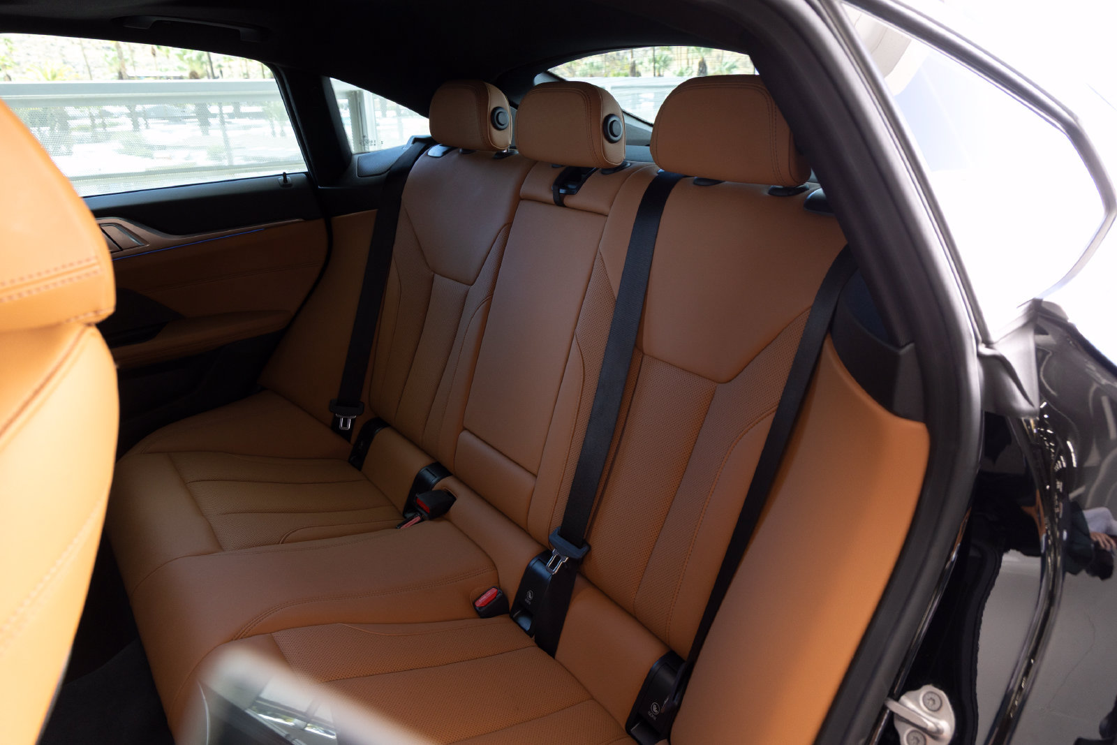 Certified 2024 BMW i4 eDrive35 w/ Premium Package RWD image 21