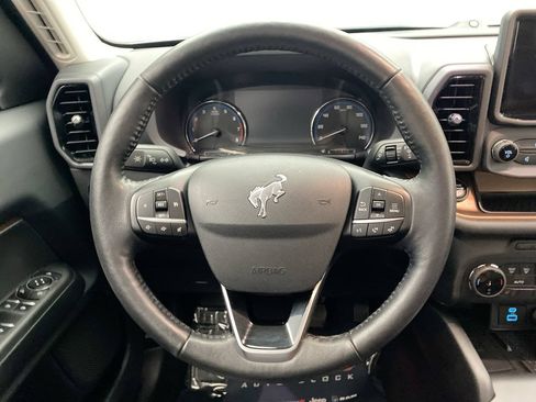 Used 2022 Ford Bronco Sport Outer Banks w/ Tech Package AWD/4WD image 16