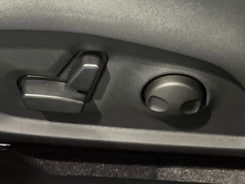 New 2026 Jeep Compass Limited image 29