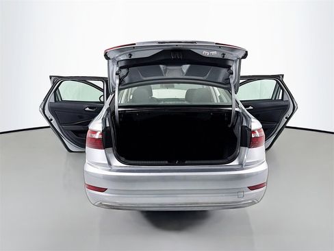 Used 2021 Volkswagen Jetta S image 23