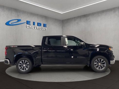 New 2026 Chevrolet Silverado 1500 LT w/ All Star Edition Plus image 2