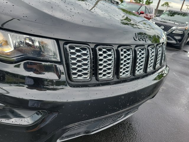 Used 2022 Jeep Grand Cherokee Laredo AWD/4WD image 20