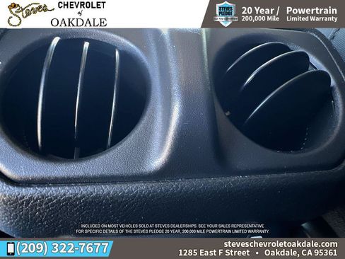 Used 2022 Jeep Wrangler Unlimited Sahara AWD/4WD image 25