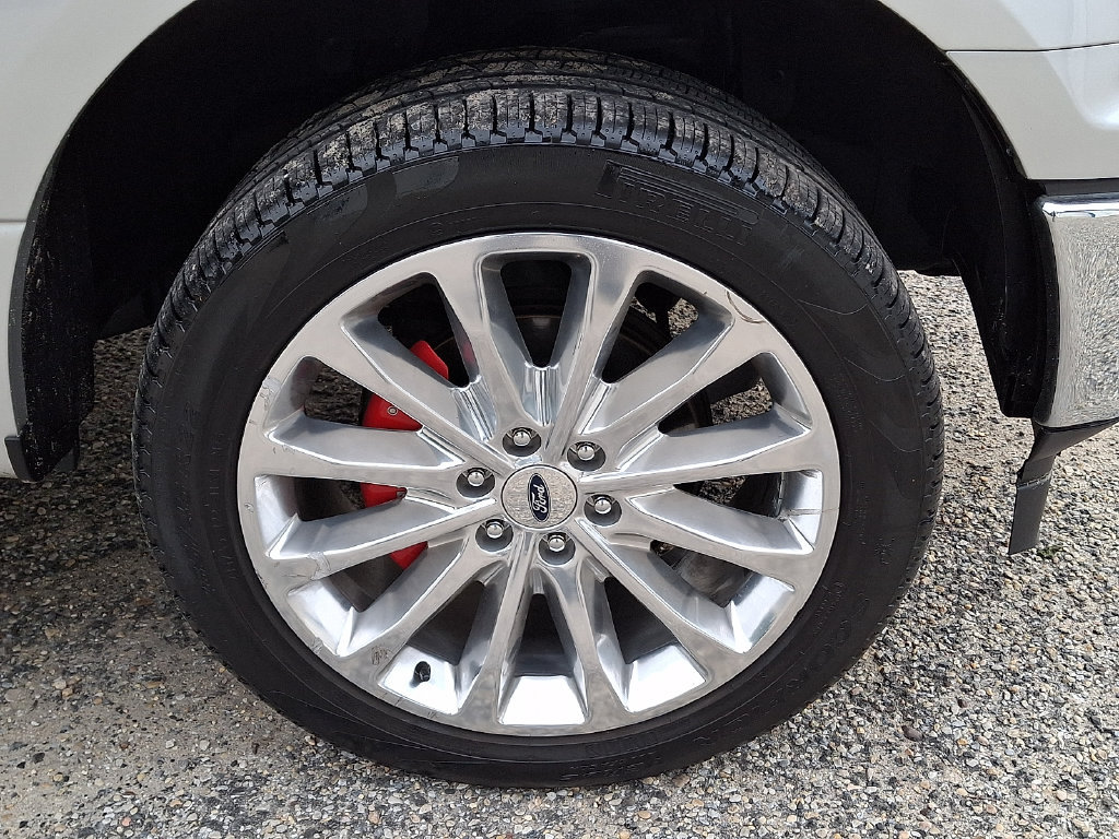 Used 2018 Ford F150 XLT w/ Equipment Group 301A Mid AWD/4WD image 9