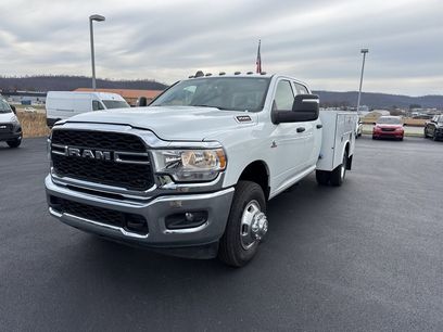 Used 2024 RAM 3500 Tradesman w/ Chrome Appearance Group