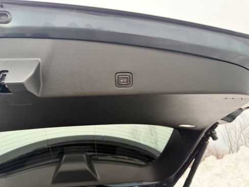 Certified 2020 Cadillac XT6 Sport image 16