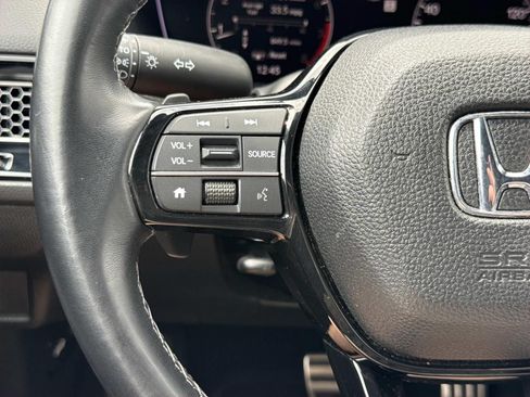 Used 2025 Honda Civic Sport image 15