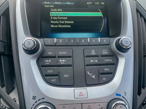 Used 2017 Chevrolet Equinox LT w/ Convenience Package AWD/4WD image 21