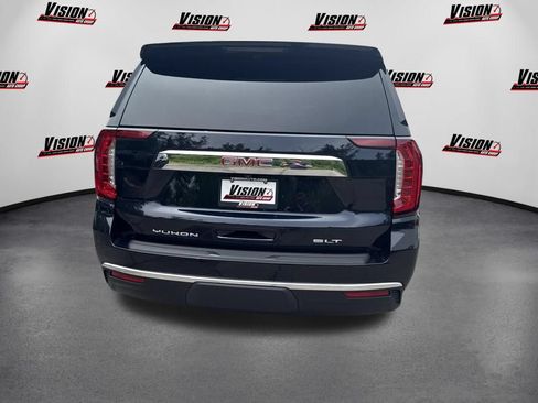 Used 2023 GMC Yukon SLT w/ SLT Luxury Package AWD/4WD image 6