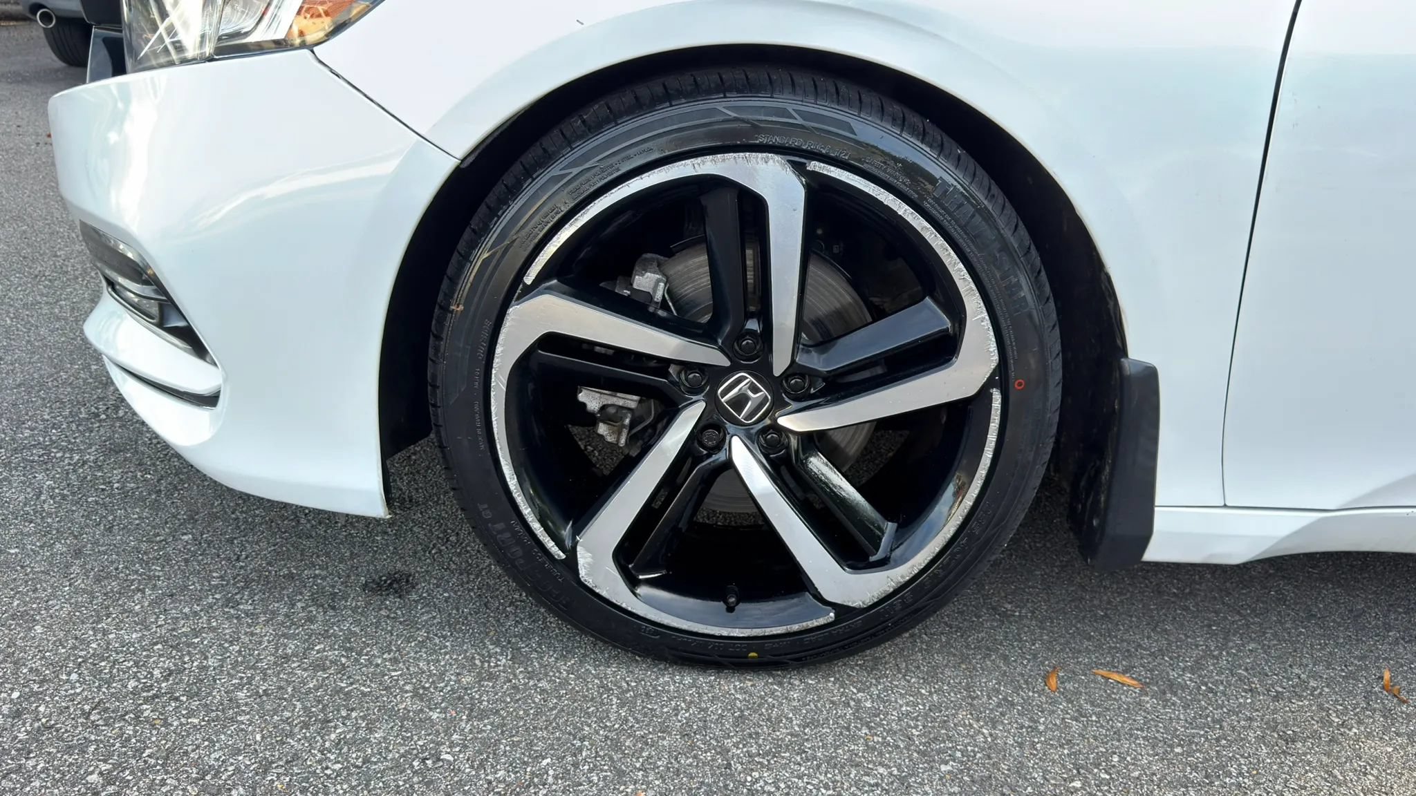 Used 2019 Honda Accord Sport image 33