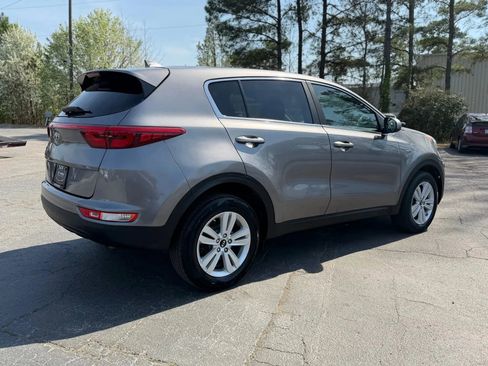Used 2018 Kia Sportage LX AWD/4WD image 7