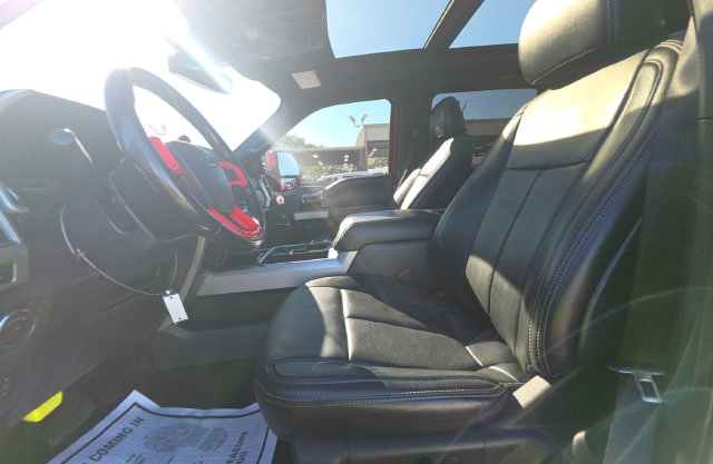 Used 2022 Ford F350 Lariat w/ Lariat Ultimate Package AWD/4WD image 8