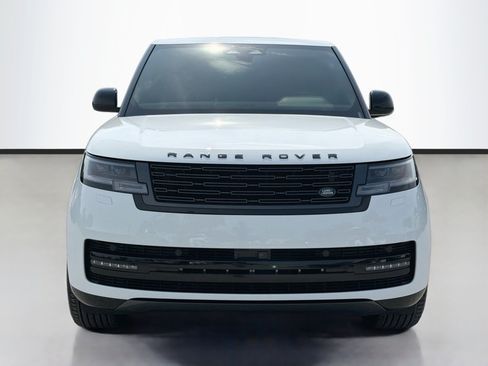 Used 2025 Land Rover Range Rover SE AWD/4WD image 8