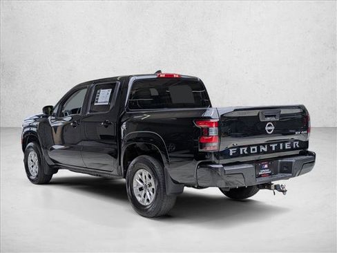 Used 2024 Nissan Frontier SV w/ Technology Package AWD/4WD image 8