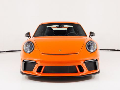 Used 2018 Porsche 911 GT3 RWD image 8