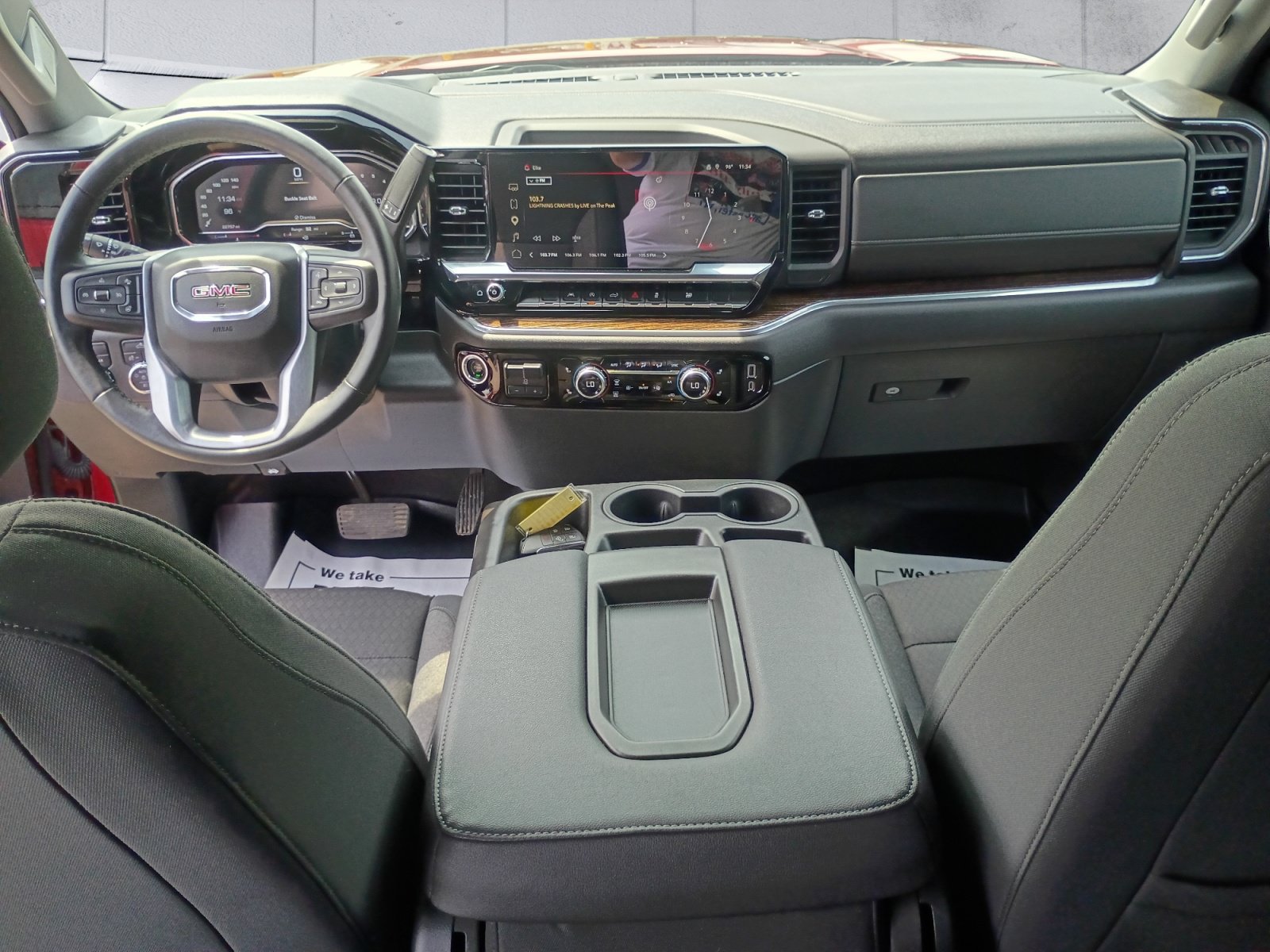 Used 2023 GMC Sierra 1500 Elevation AWD/4WD image 13