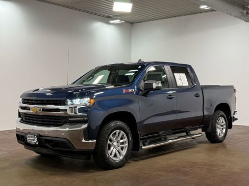 Used 2021 Chevrolet Silverado 1500 LT w/ Z71 Off-Road Package image 7