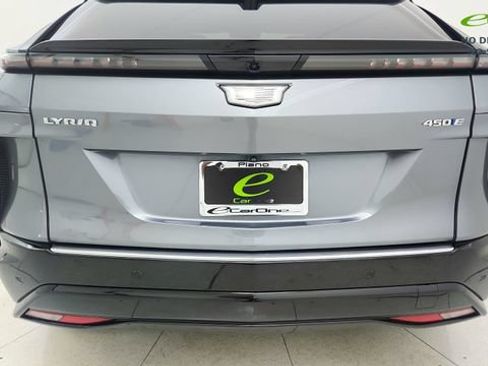 Used 2023 Cadillac Lyriq 2WD image 5
