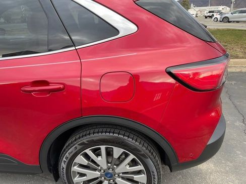 Used 2021 Ford Escape Titanium w/ Class II Trailer Tow Package image 29