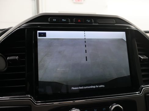 Used 2022 Ford F250 Lariat w/ Black Appearance Package AWD/4WD image 18