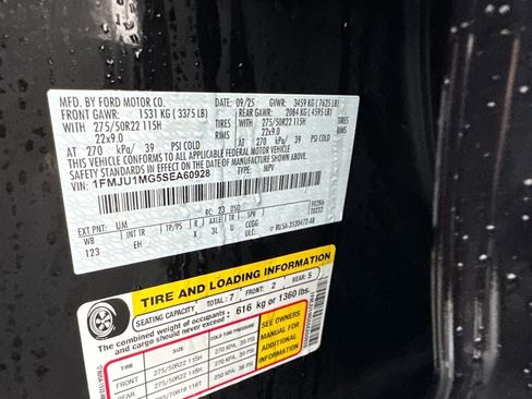 New 2025 Ford Expedition Platinum w/ Stealth Performance Package image 26