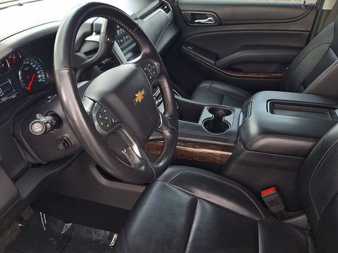Used 2018 Chevrolet Tahoe LT w/ Luxury Package AWD/4WD image 10