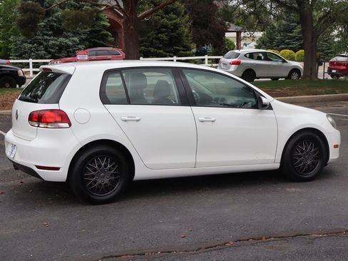 Used 2013 Volkswagen Golf 4-Door FWD image 4