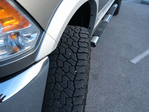 Used 2012 RAM 2500 Laramie w/ Cold Weather Group image 14