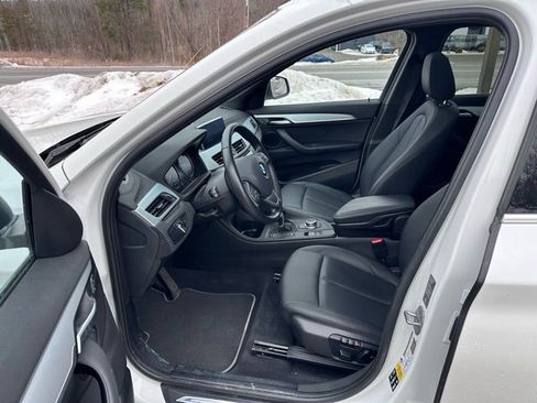 Used 2022 BMW X1 xDrive28i w/ Convenience Package image 12