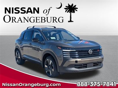 New 2026 Nissan Kicks SR w/ Cold Weather Package