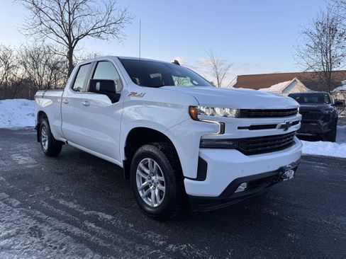 Used 2021 Chevrolet Silverado 1500 RST w/ Convenience Package II image 8