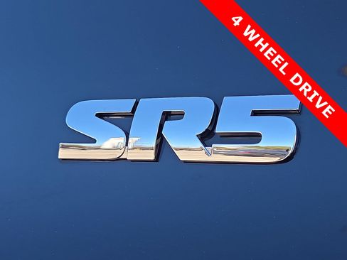 Used 2019 Toyota 4Runner SR5 image 8