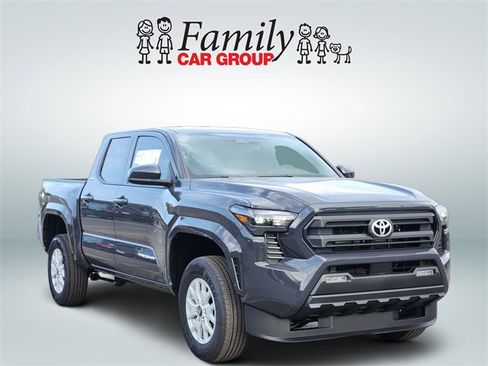 New 2026 Toyota Tacoma SR5 image 2