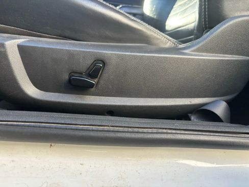 Used 2009 Dodge Challenger R/T image 34