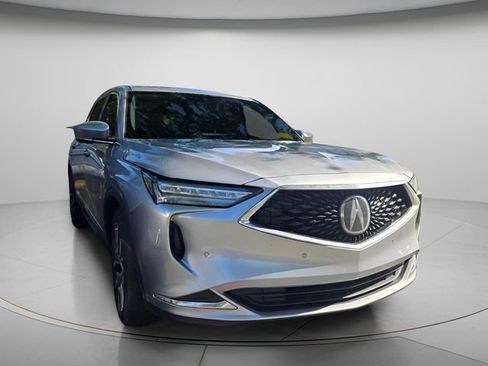 Used 2024 Acura MDX w/ Technology Package FWD image 4