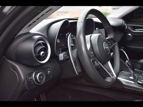 Used 2019 Alfa Romeo Giulia Ti Sport w/ Quick Order Package 22S Sport image 14