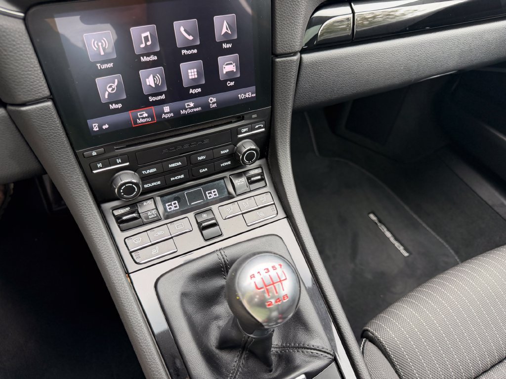 Used 2019 Porsche 911 Carrera T RWD image 25